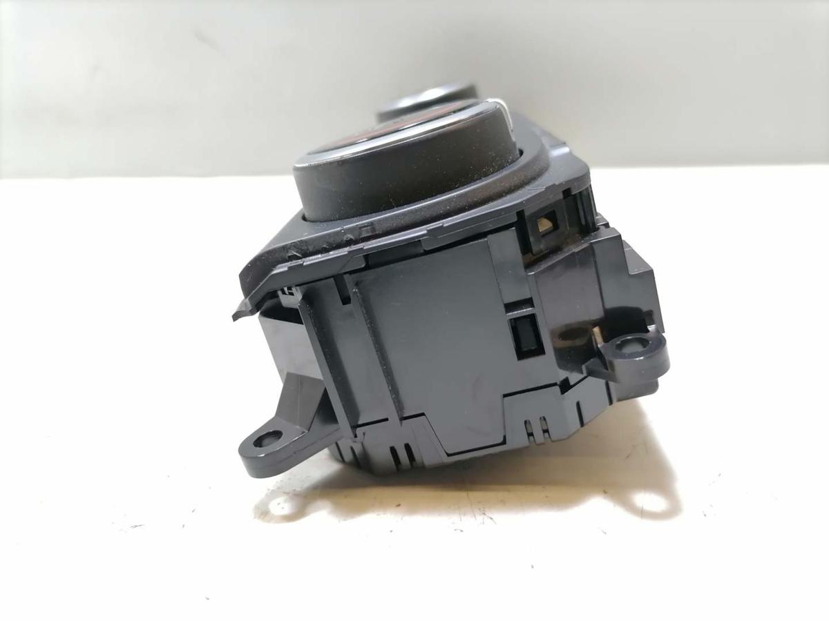 Ford Fiesta MK7 original Heizungsregulierung Klimabedienteil Bj.2019